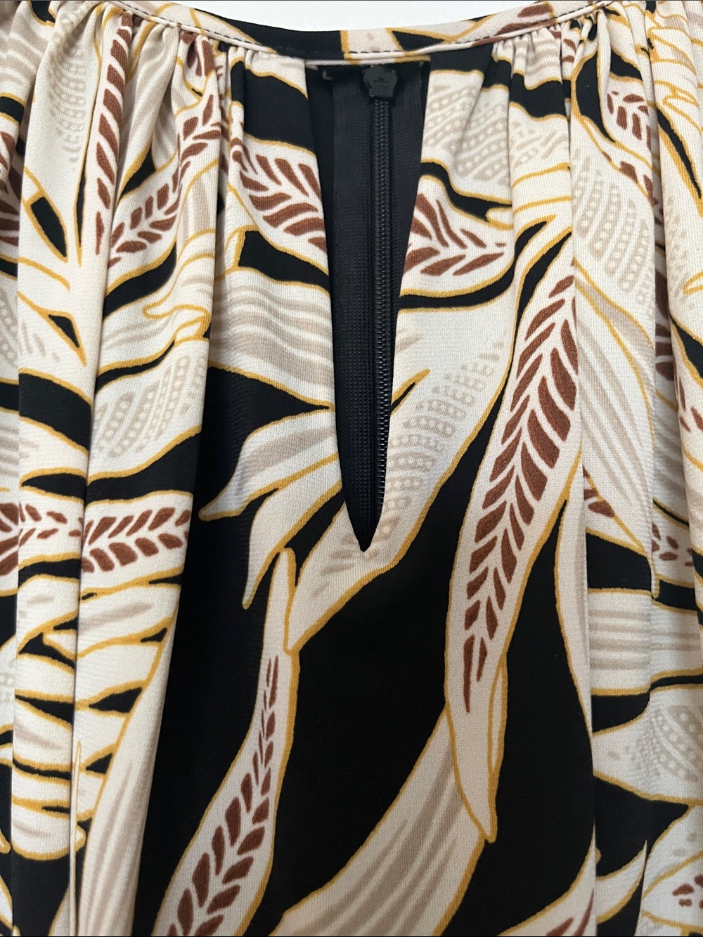 Roz & Ali Black and Cream Leaf-Print Wide-Leg Jumpsuit - NWOT - Picture 5 of 13